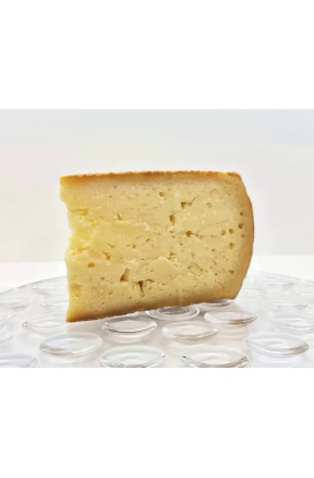 Formaggio di bufala riserva stagionato 24 mesi 400gr Il Granatore
